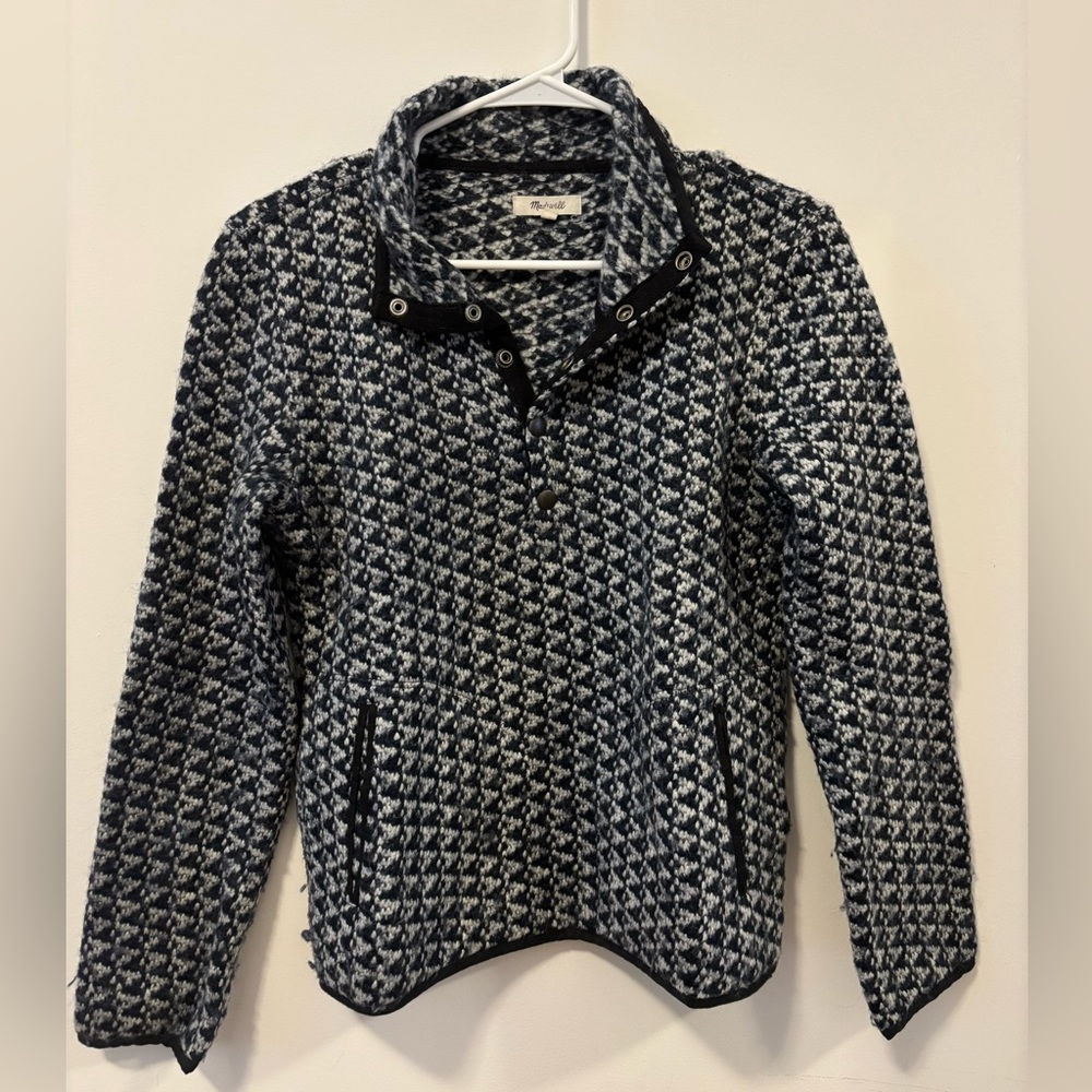 Navy and White Madewell Fleece